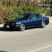 السلام وعليكم بيام BMW  حجم 520  مديل 88 مكينه فال مكينه وكير شراط لا ...