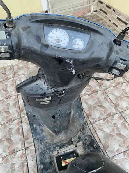 فراشه نثيه كوم حديد تجي تحمل وتروح سعره 150 رقمي *********** مكاني محموديه حي الرشيد
