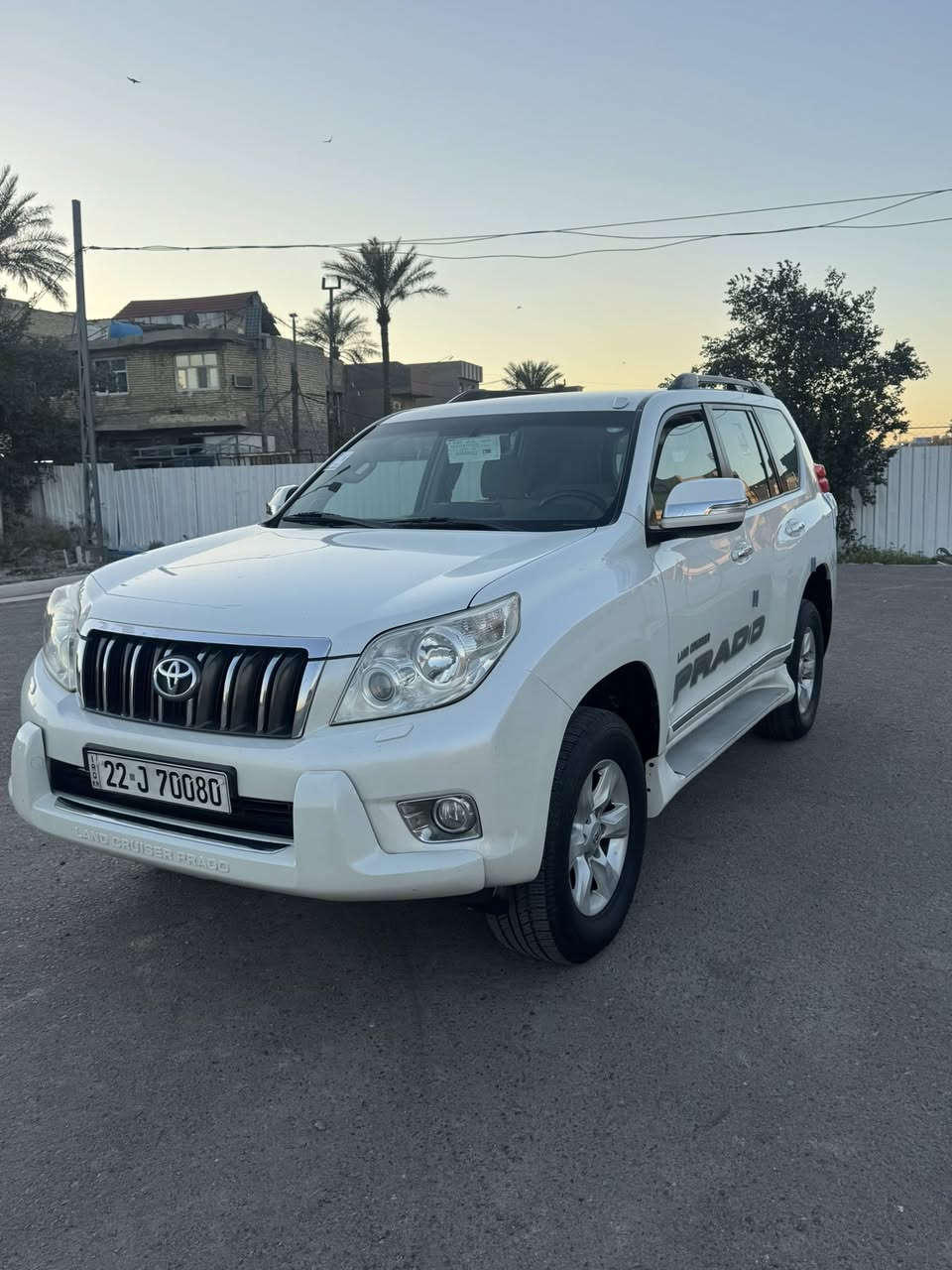 سلام عليكم           
موديل            2010  
برادو خليجي مكفوله من صبغ وفتح مواصفات بصمه سبير تعليك تحكمات كأمره مكينه 2400 سياره جديده اي نقص ما بيهه ماشيا (١٦٠) حقيقي 
سعر     ( ٢٢٠$). 
مكاني بغداد موبايل ***********
