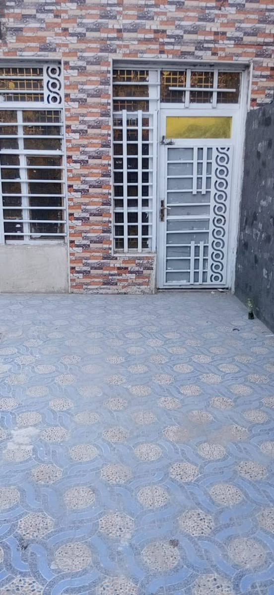 🌹.     السلام عليكم.    🌹

 🏠     #دار__للبيع   🏠

🌄🌅 #فضلا_وليس_أمرا_تابع_الصفحة_ليصلك_كل_جديد

🌐#الموقع : #موقع_مميز

🟥🟥#الدلالية____بذمة__الطرفين

#الحمزة الغربي ⬅️ الحي العسكري  ⬅️ باخير الحي .

🟩 التفاصيل 🔻🔻

🟦النوع : #طابو__زراعي

🟦المساحة :  160 متر 

⚛️ تحويل مباشر بعد الشراء 

🟦 بناء البيت طابوق وثرمستون ⬅️ السقف عكادة 

🕉️ البيت نظيف ومرتب وسعره مناسب 

🌌 جميع الخدمات متوفرة ⬅️

⬅️⬅️التفاصيل   :👇

🌌🏞️ البيت متكون من طابق أحد ويحتوي على :

🌌 غرفة نوم عدد( 1)

🌌 استقبال.

🌌صالة.

🟥مطبخ

🌌 صحيات داخلية .

🌌صحيات خارجية.

🕉️ طارمة.

🟥#لانسمح_بنسخ_المنشور
👇👇
🔚🔚 السعر ؛ 34 وبي مجال.
👇👇👇

للاستفسار اكثر يرجى زيارة مكتب دلالية الرياحين للعقار     

#الكائن الحمزة الغربي بداية  الحي العسكري على الشارع العام مباشر مقابيل المدارس قرب مكتب الأخوين للإنترنت. 
                         
               

  ☎️ الاتصال على الارقام الموجودة 

  ☎️                  ***********. 

  ☎️               ***********.

  ☎️               *********** 

☎️🌌للأعلان والترويج عن عقاراتكم يرجى مراسلة الصفحة أو مراسلة خدمة الزبائن واتساب. ***********☎️
