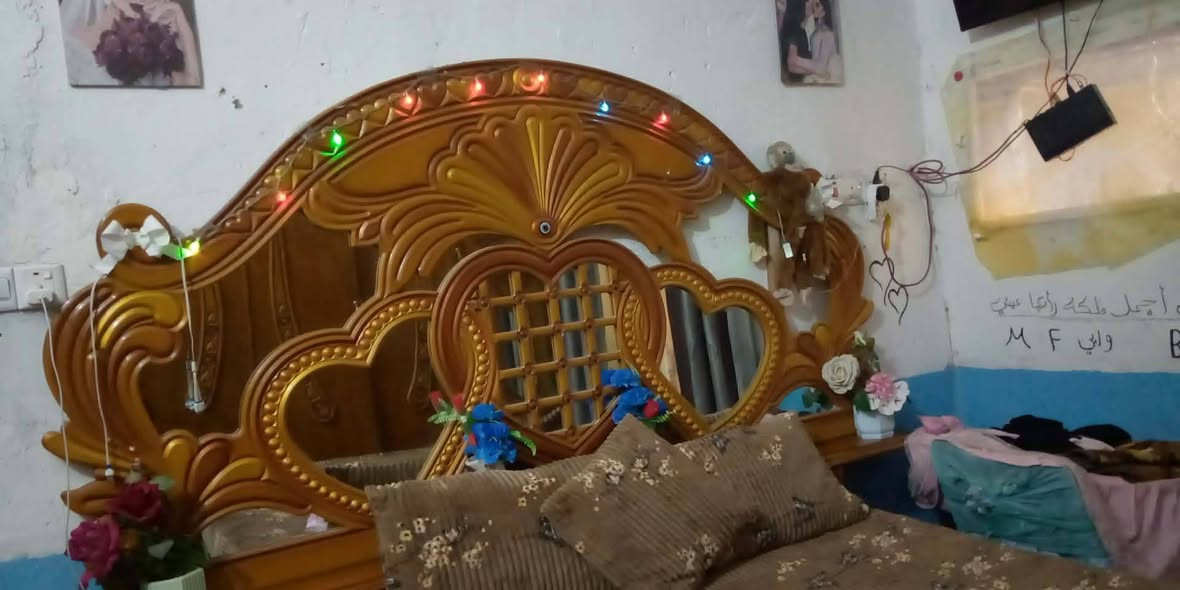 غرفه كامله ونضيف جديد للبيع العنوان العماره مجر الكبير الرقم ‏‪
‏‪0786 368 5090‬‏
