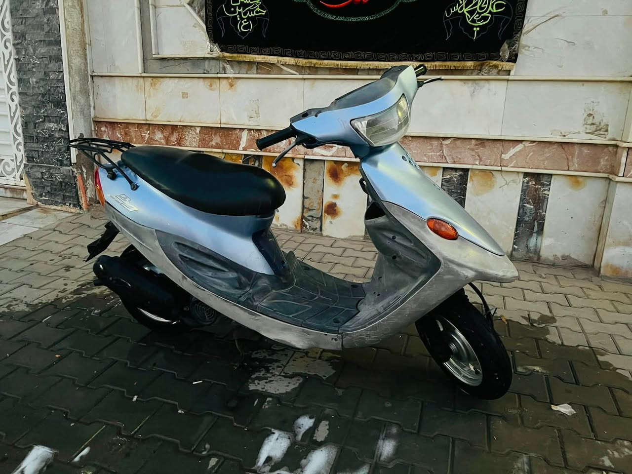 يوماها ام 9 جديده وجاهزه سلف هندر السعر 475 وبيه مجال ***********
