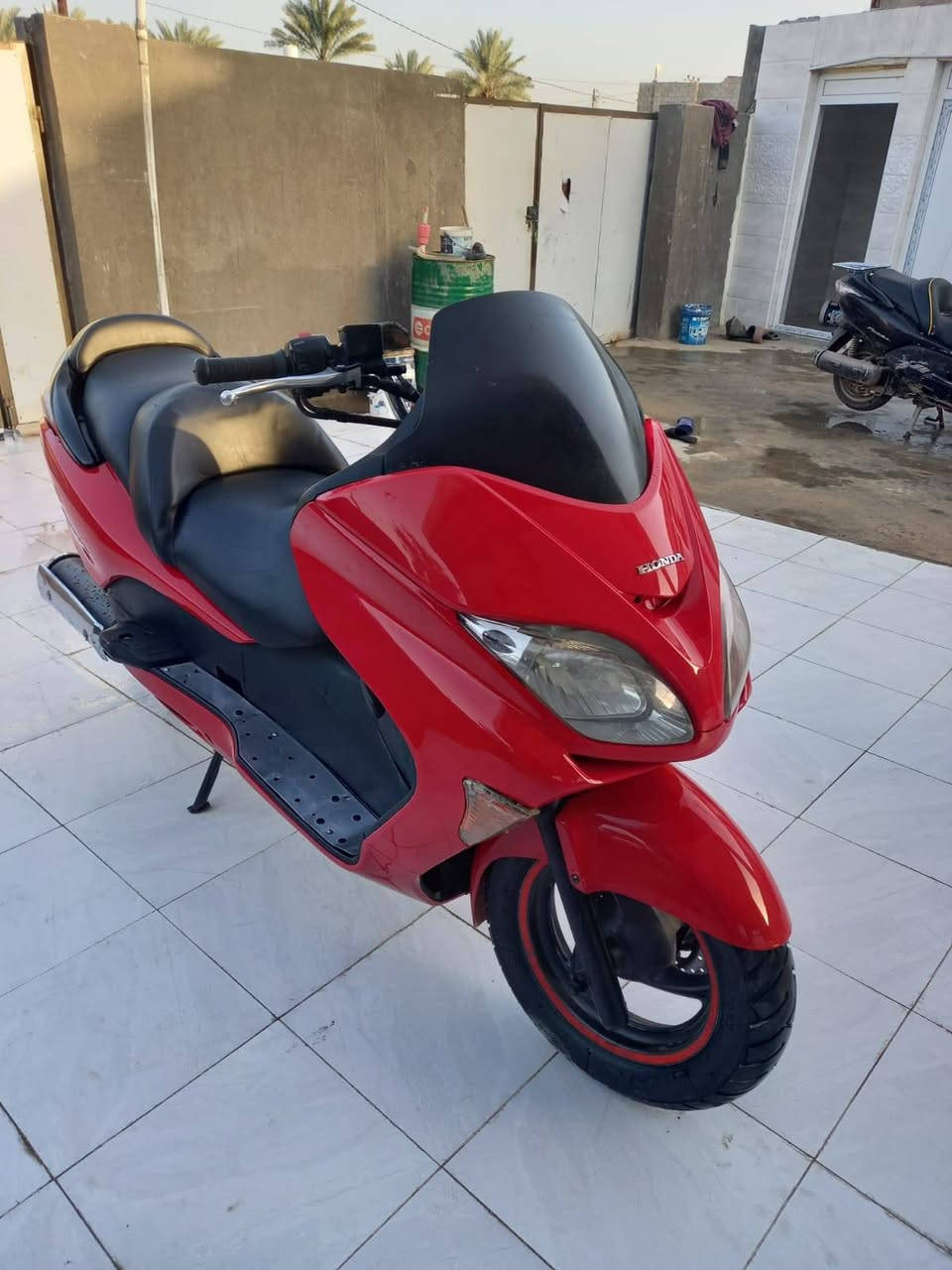 فورزه البيع كفاله عامه مليون 300بيه مجال حك جيه
***********
