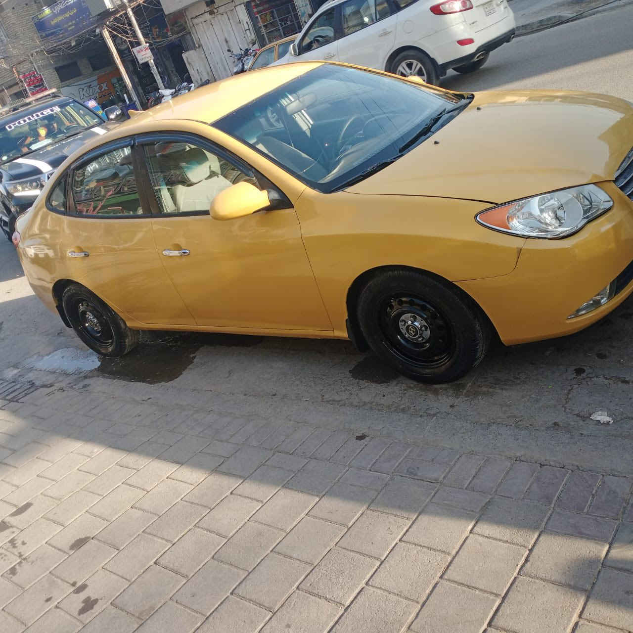 السلام عليكم النتره للبيع موديل 9 جاهزه من كل شي رقم بغداد الإنكليزي سعر 80 وبيها مجال شي بصيط عنوان السيارة بغداد المشتل رقم هـ***********
