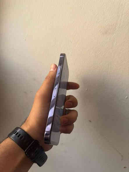 بيع مستعجل الي يدور ايفون مناسب جبتلك واحد جوه السوك وبالعافية عليك
14 برو ماكس 256 دبل خط 
الجهاز كلش نضيف كلشي شغال بالجهاز تجي تفحص وتاخذ
الالون مميز بنفسجي بطارية بلادي ٨١
فقط فقط فقط امبدل شاشه اصلية اللوان اتخبل وشوفت عينك السعر 600 الف قفل قفل قفل ابد مابي مجال لان ارخص من هيج متحصل 
مكاني بغداد قرب حي القاهرة قرب جامع النداء
***********
