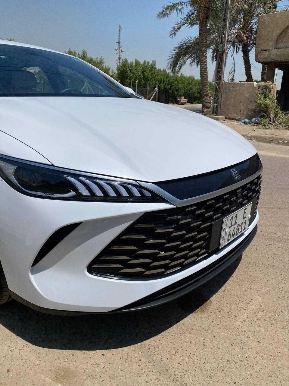 سلام عليكم بي واي دي كن بلاص داخل ابيض السياره زيرو بعدهه ماشيه 500كيلو الكلي  مكفوله كفاله عامه من الشخط بوضع الشركه بعدهه رقم بغداد بسمي غراض كامله السعر 18800 وبيه مجال المكان بغداد الدوره رقم الهاتف ***********
