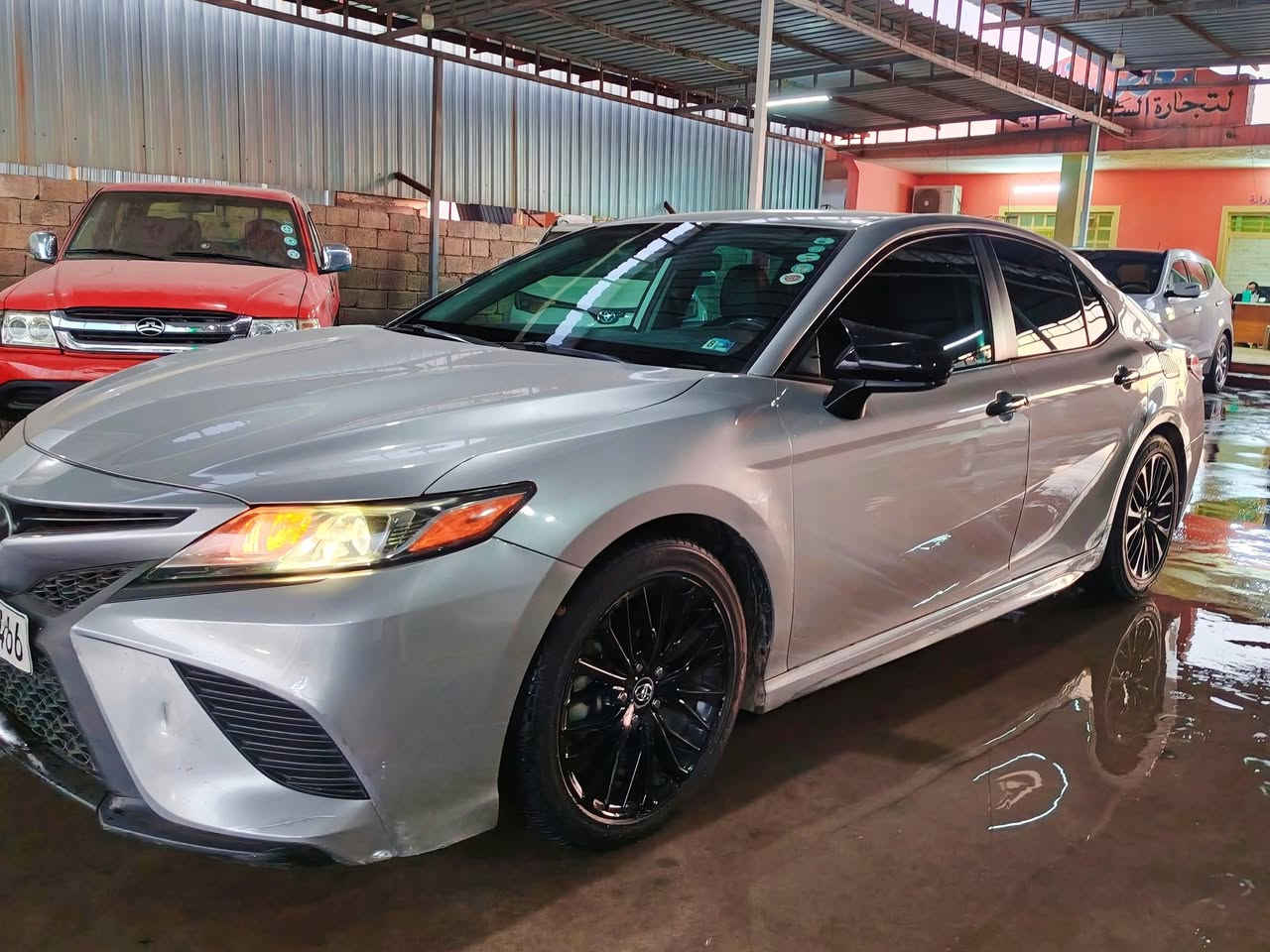 سلام عليكم سيارة تويوتا كامري موديل 2019 مواصفات SE
رقم سنوية هزا جديد ماشيه 115_مكينه كير شرط بيه كوبون بانزين ضرر نص جاملغ الخلفي تعديل بارد دون دواخل دون ايرباك مراوسه حسب القناعة
 عنوان طريق اربيل موصل ناحية برطلة
للاستفسار ***********/***********
السعر 188 $$ وبي مجال
