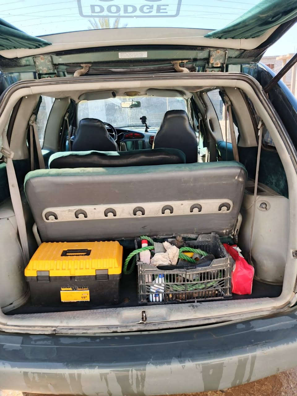 سلام عليكم 
سياره دوج كرفان 7راكب للبيع 
السعر 50
للاتصال ***********
***********
