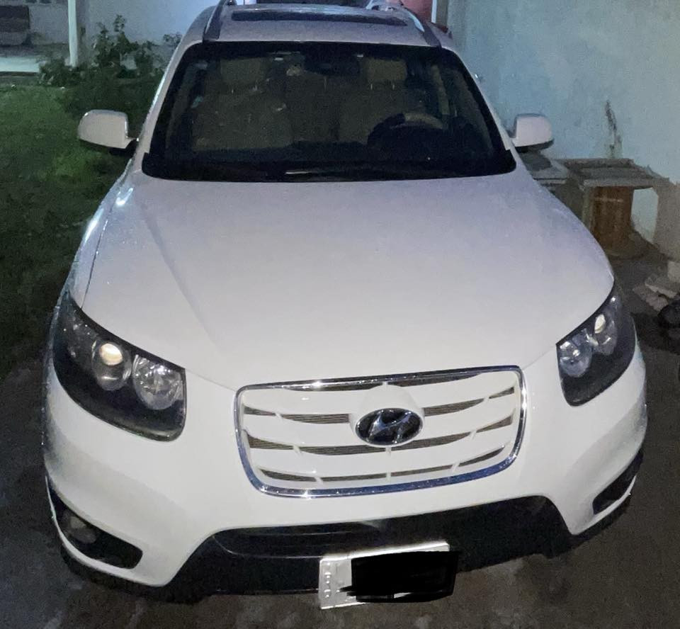 السلام عليكم للبيع سنتافي موديل 11
محرك 6سلندر 3500

السياره جاهزه من كلشي 

المواصفات 7راكب

كشن كهربائي 

بصمه 2

كاميرا خلفية 

كروس سرعه

تحكم ستيرن جهتين

فتحه سقف

داخل صاج

حساس خلفي

مري شفط

شاشه اندر اصلي

اشاير مري

من تشمي 120 ادك جرس

مكان السياره بغداد 

للأتصال  ***********
