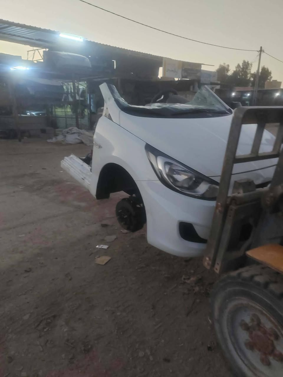 يوجد كصات تفصيخ كافه السيارات الكوريه
كصات خليجي وامريكي
سوناتا اوبتما اكسنت النترا سنتافيا توسان اسبورتج
كلشي يخص السيارات الكوريه متوفر
*********** واتساب
