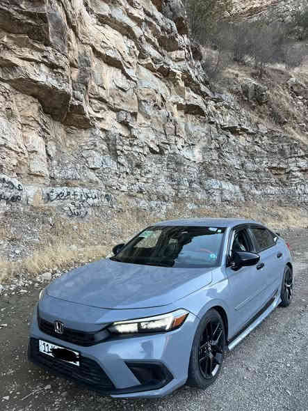 للبيع
هوندا سيفك موديل 2023سبورت اللون اسمنتي 
بصمه 
سايد بريك كهرباء
رادار شغال 
شاشه كبيره
شاشه عداد دجيتل
تشغيل عن بعد 
ويل كب سبورت 
شفتات ستيرن 
تحكمات ستيرن 
مكينه 2000. تنفس طبيعي 
انظمة قيادة درايف مود
توقف ذاتي 
اطفاء ذاتي بل الازدحام
تخم تاير جديد 
شوتة بلادية 
حجر بيئة بلادي 
منظومة تبريد بلادية 
حادث السياره بنيد وجاملغ بدون دواخل 
مكان السياره / صلاح الدين / سامراء 
  السعر165$  بي مجال 
 غير متواجد على الفيس***********
