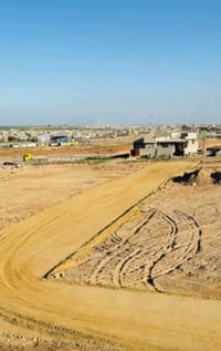قطع اراضي للبيع وحسب الطلب المساحه ملايين الثالثه مجاور كليه علوم الحي...