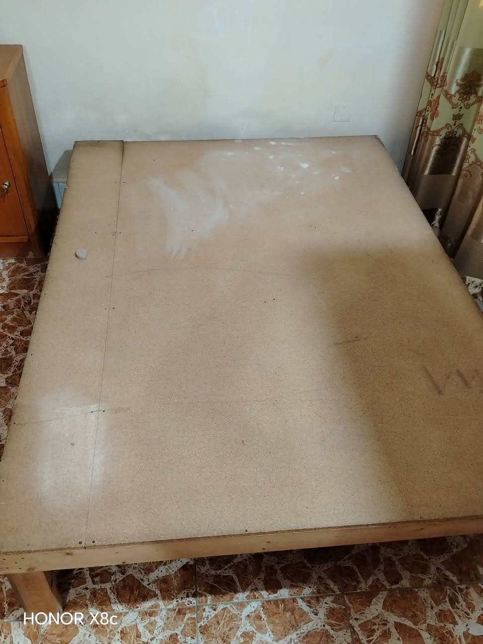 السلام عليكم
غراض مستعمله للبيع نسبة النظافه90%
السعر 350 قفل
الاستفسار :***********
