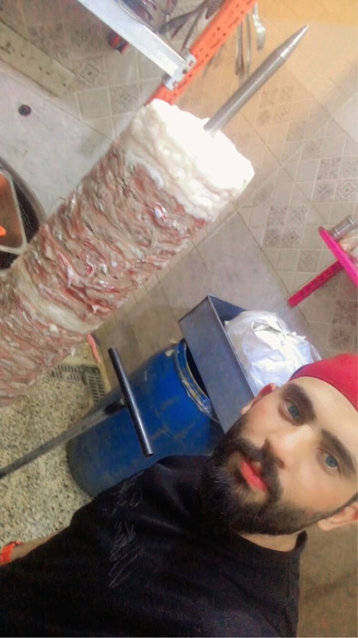 سلام عليكم من رخصه الادمن خلفه كص كامل متفرغ للعمل بغداد محافظات بغداد يرحم والديكم اصحاب المطعم يكون ذو اخلاق واحترام ونظام العمل مرتب سكن مرتب  وتساب  موجود 
***********
