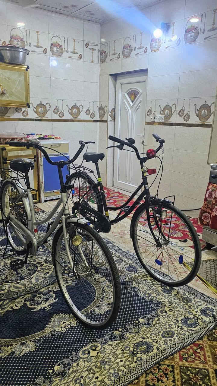 السلام عليكم ... باسكلات للبيع فول نضافه باسكلات درجه اولى الرصاصي ب140 و الاسود 140مكاني كربلاء طويريج السياحي للستفسار مراسله الصفحة أو الاتصال على الرقم ***********
