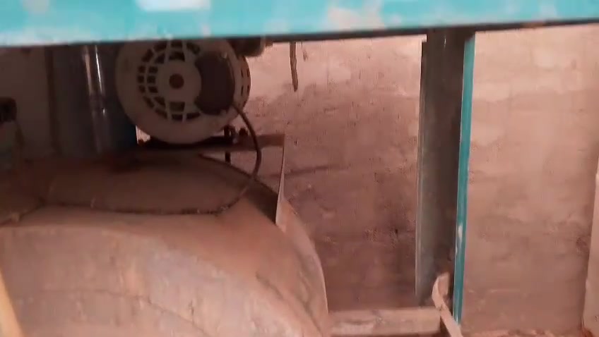 ثنين مبردات وحده العام مشتريها والثانيه شويه بيها زنجبار مواطير سرعتين السعر ١٢٠ وبيهن مجال


**إذا كنت صاحب هذا الإعلان وتريد حذفه لأي سبب، رجاءا أرسل رسالة إلى الدعم الفني**