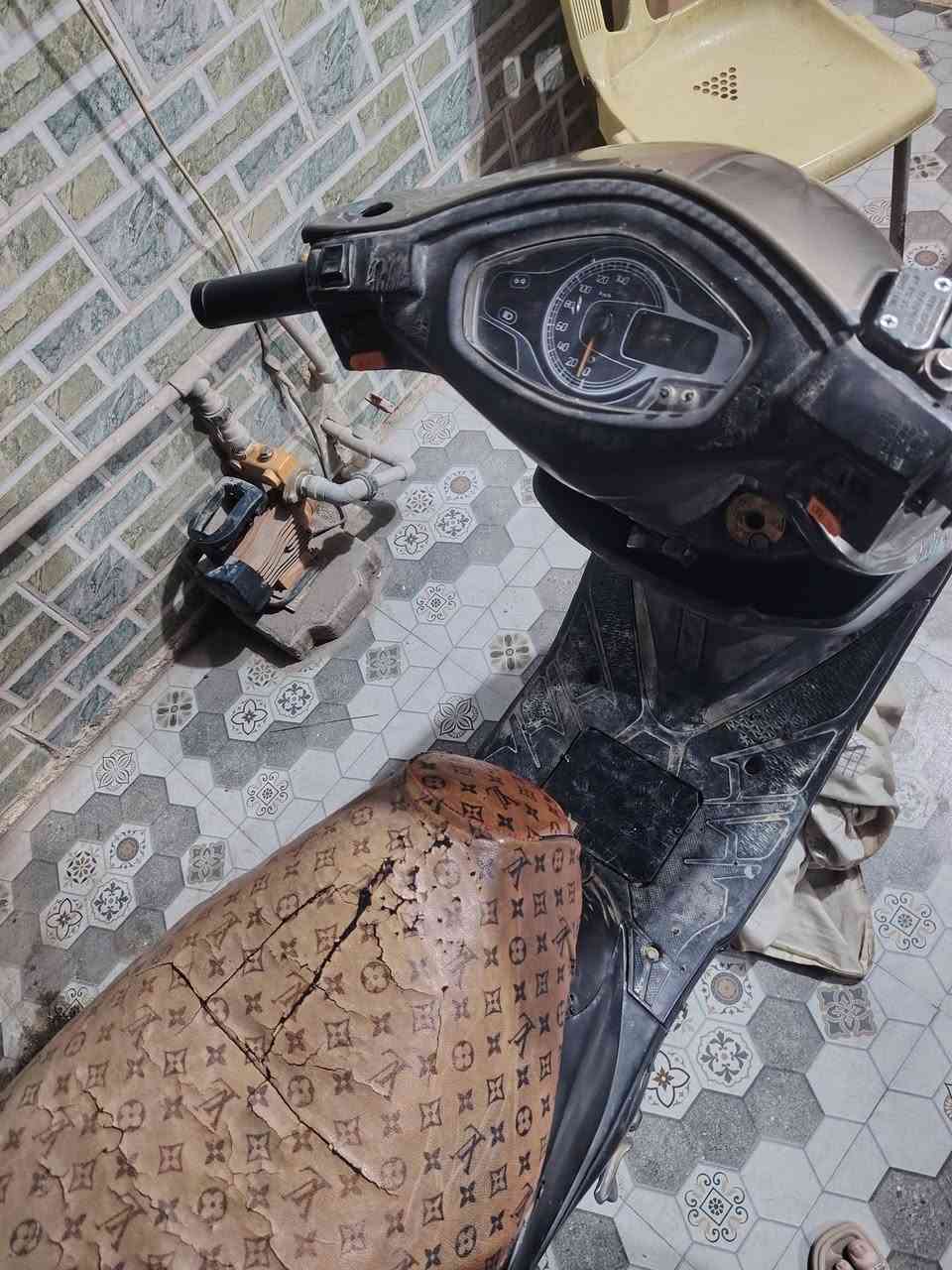 السلام عليكم دراجه للبيع
واي استفسار اتصل على ***********
