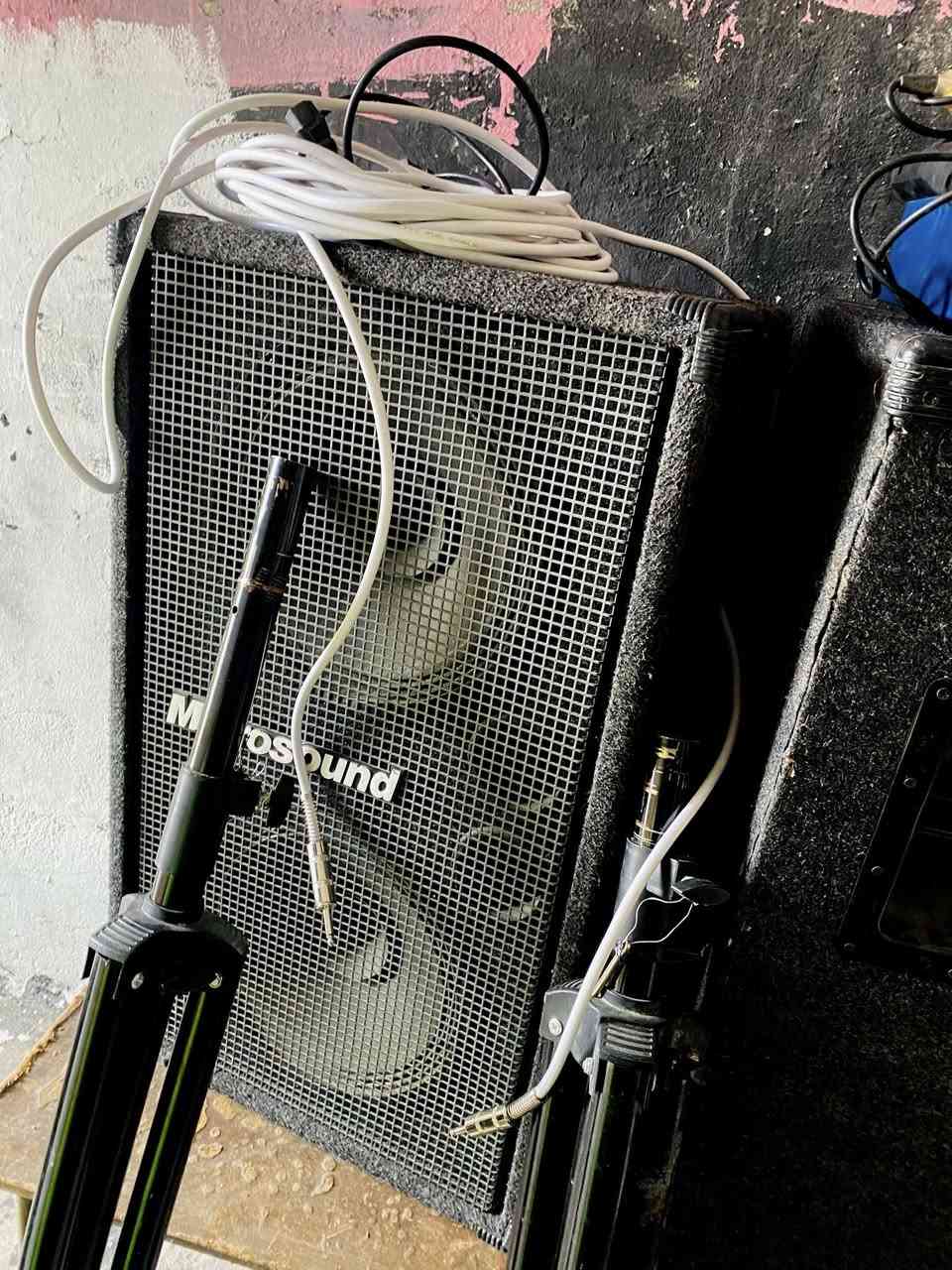 زوج السماعات مكسر مايك للبيع/السعر650 /***********
￼
