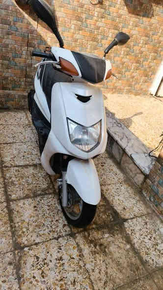 السلام عليكم
دراجه سكنس للبيع شغاله وخير من الله كهربائياته شغاله دراجه حلوه 
نواقصها فقط التريشه الجوه 

ملاحضه مكلف بل نشر 👉
السعر 600وبيها مجال
👇👇
وهاذا رقم صاحب الدراجه اتصل ودلل
***********

العنوان بغداد الكماليه
