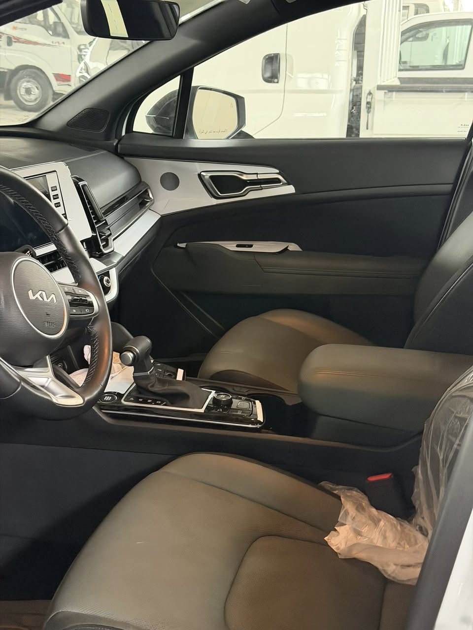 سبورتج 2025 زيرو 0️⃣ ماشيه الف فول مواصفات عدا فتحه بلاك اديشن مرقم كامل بغداد بأسمي داخل زيتوني نقطعه عمياء ويل جبير
سعره 242 $ بيه مجال 
العنوان ديالى جديده الشط - قرب الراشديه 
***********
