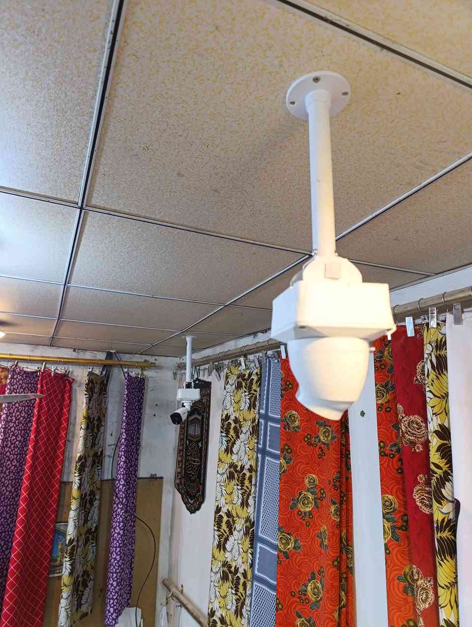 #تم بحمد الله تعالى تأمين محل اقمشه في سوق طويريج ب 8 كاميرات دقة 2 ميكا من ماركة دهوا الاصلي فول كلر (ملون ليلي نهاري )
المنضومة مكونه من :-
✅️جهاز XVR دهوا ذو 8 مداخل يدعم الصوت 
✅️هاردHDD  بمساحة واحد تيرا
✅️كامرات دهوا دقة 2 ميكا فول كلر عدد 8
✅️ تم ربط المنضومة على الإنترنت لغرض المراقبة من خارج المنزل 

#تجهيز و تنصيب كاميرات المراقبه بأنسب الاسعار
كل ما عليك تتصل على الرقم بنهاية المنشور والباقي علينه نجيك لباب البيت
للتأكد من جودة العمل يرجى الدخول الى الصفحة ورؤية المنشورات السابقه
تتوفر كامرات من ماركة دهوا العالمية
ماركة اسوار Aswar
ماركة Fank vision 
ماركة max vision 
ماركة Hilook
#بأدارة سامر الجنابي 
للأستفسار يرجى مراسلة الصفحة او الاتصال على الارقام التاليه:
***********
***********

#كاميرات_المراقبة
#كاميرات_المراقبه
#كامرات_المراقبة
#كامرات_المراقبه
#منضومة_كامرات
#منضومة_كاميرات
#دهوا #دهوى
#اسوار #أسوار
#كامرات 
#كاميرات
#تنصيب_كامرات_كاميرات
#منصب_كامرات
#طويريج
#مركز_كامرات
#محل_كامرات
#بيع
#أرخص
#شراء
#منضومة_كامرات_رباعية
#منظومة_كاميرات_رباعيه
#سامر_الجنابي
#الجنابي_للكامرات
