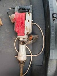 كسار عملاق • أجهزة منزلية