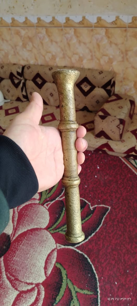 يدة فقط حجم كبير ارتفاع ٢٨ سم


**إذا كنت صاحب هذا الإعلان وتريد حذفه لأي سبب، رجاءا أرسل رسالة إلى الدعم الفني**