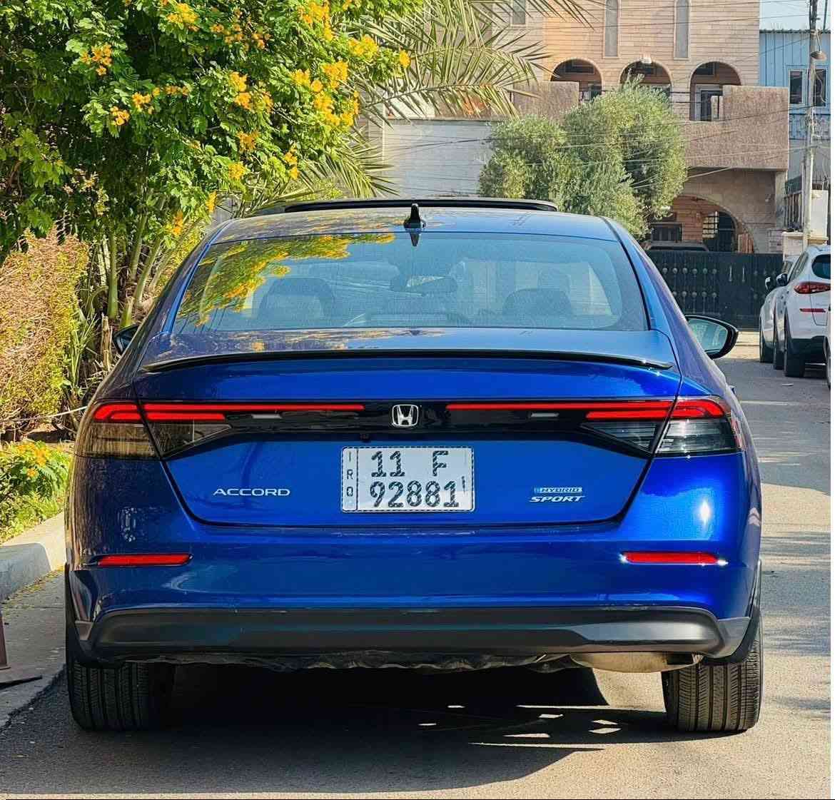 (رقم بغداد سنويه بسمي)
للبيع هوندا اكورد هايبرد موديل 2024 

 فئه sport فول مواصفات:- مكينه 2000 هايبرد بصمه/بصمه ابواب/فتحه سقف / رادارات اماميه وخلفيه وجانبيه /كراسي كهرباء /تشغيل عن بعد /شاشه كبيره/كامره دواره/فول تحكم ستيرن/تحديد مسار/اوتو هولد/سايد بريك بصمه/كار بلي

وبعد هوايه مواصفات

( ماشية 21  )  

وارد امريكي حادثه فقط دعاميه وشادله دعاميه نفس لون سياره بدون صبغ بدون بارد بدون ايرباك شاصي لغد دواخل مكفوله لجاملغ 

وعلفحص وين ميحب المشتري

صور الحادث ورقم الشاصي موجوده بلمنشور

للاستفسار الاتصال على الرقم 
***********
*********** واتساب
