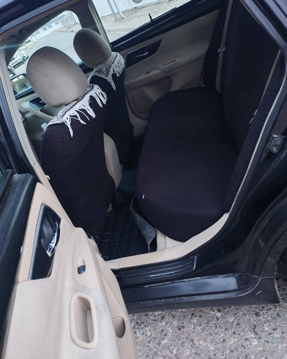 سلام عليكم
التيما  موديل 2013
سنويه جديد
رقم سليماني بشرط تحويل
مواصفات سيارة مبينه s
محرك i4 2500
محرك cvt
182 قوة حصانيه
كير اوتوماتيك
تبريد بارد بشرط
ستيرن فوليوم
تحكمات تحديد سرعه
كشن كهرباء
اربع جام كهرباء
لايت زينون اصلي
ثلاث قطع بدون دواخل شاصي للشاصي بشرط
والتفاصيل أكثر اتصال على
الرقم ***********
