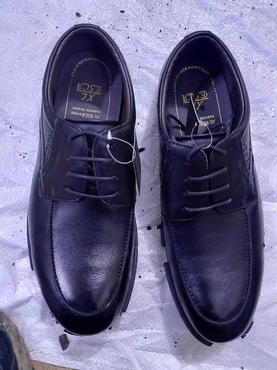 🔥 تصفية بسعر تراب 🔥

حذاء رجالي رسمي (XL ESCA) 👞
قياسات: من 40 إلى 45

✅ جديد (بعضهم بالكارتونة)
❗ يحتاج تبديل نعل كامل / طركة مال مشي

مناسب للشغل أو التصليح 👌

📦 أكو كمية متوفرة

💰 السعر: 2000 دينار للحذاء (سعر قوي)
📩 التواصل خاص للجادين***********

⚡ متوفر مفرد وكمية ⚡
