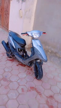 ماكس عدلة ٤٩ سعر ٥٠٠ وبيها مجال مكاني كوت 07763210433