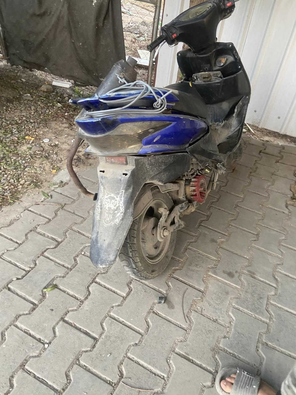 دراجه ادرس كايمه ولفات ابيع كوم حديد
بغداد صليخ ***********
