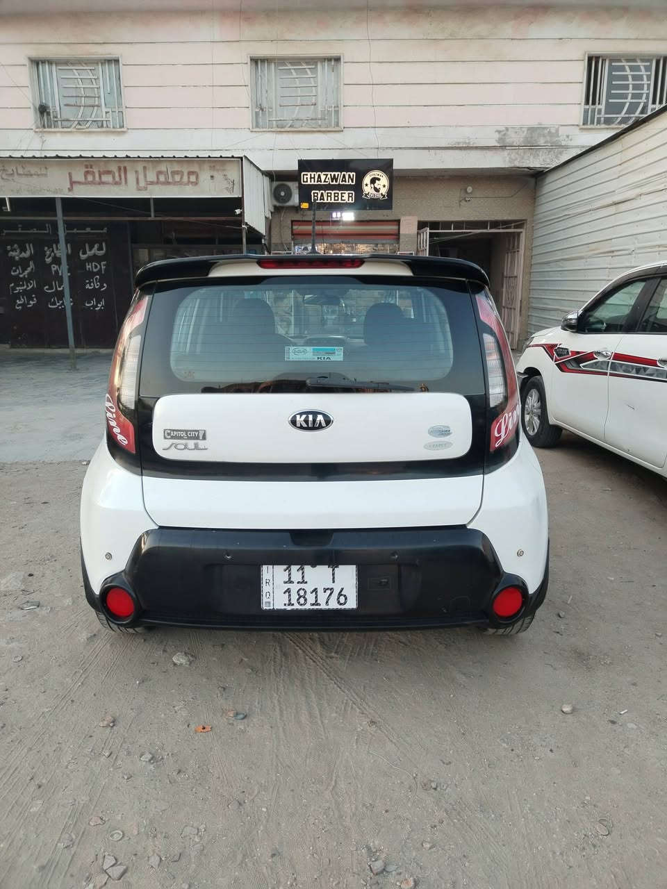 السلام عليكم صول 2016 بسمي حادثها خفيف سعر ٩٨ محرك وكير جدد ماشيه 83 دخل جديد 
تبريد ثلج تدفئ شغاله
حداديه امامي خلفي جديد تخم تاير جديد كهربيات كولها شغاله تريها خير من الله هزه جديد سنويه 2029 مشروع وطني مكاني بغداد الزعفرانيه ***********
