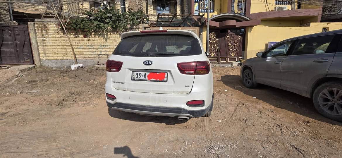 السلام عليكم سورنتو خليجي موديل 2018 اللون ابيض محرك 6 سلندر كفالة عامة فول مواصفات عدا الكشنات ماشية ١١١ الف تخم تاير ادامه كامله كير محرك كفاله المكان كربلاء رقمها كربلاء مميز السعر 248  للاستفسار ***********
***********
