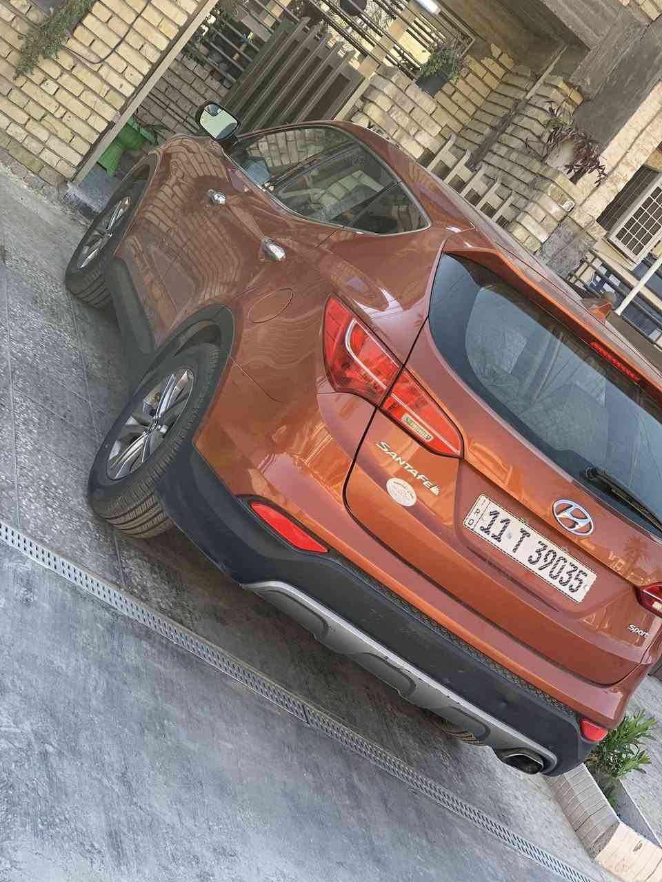 السلام عليكم ....
السلام عليكم اخوتي 
سنتافيه 2016 وارد امريكي 5 راكب محرك مفتوح 2400 GDI  وبحاله جيده جدا السياره بدون قطرة صبغ بس بيها بارد شبر بالجاملغ الايسر ورصعات بسيطه ممأثره على منظر السياره .. السياره باسمي وسنويه مجدده تحويل ثاني يوم .. مكان السياره بغداد السيديه والسعر 134بيها مجال بسيط 

للاستفسار
***********
