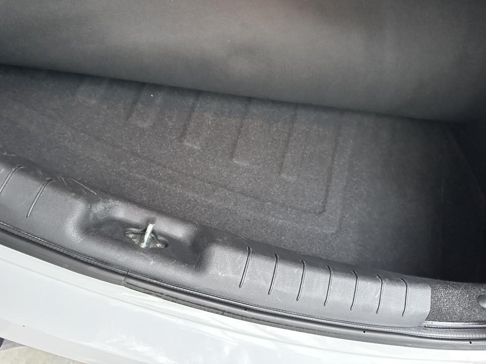 السلام عليكم 
للبيع اللنترا 2020 رقم بغداد دولي السياره ماشيه 86 الف حقيقي 100‎%‎ السياره اخوان اخت الزيرو بمعنى الكلمه مكفوله كفاله عامه من الصبغ والتبديل والبارد حته البلاستك السياره سويچ مو بصمه برغي ممفتوح بيها تجي وتشوف بعينك مكان السياره كربلاء معروضه 175 وبيها مجال للشراي ***********
