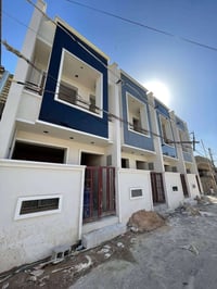 اخوان جبنالكم تونات عدد ٤للبيع مساحه كل واحد ٥٠متر طابقين غرفتين نوم و...
