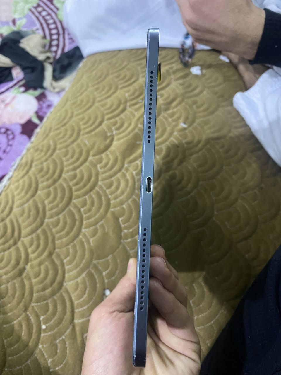 يابه السلام عليكم باد 6شاومي للبيع ذاكره ٥١٢وتفاصيله موضحه بلصور نضيف الله شاهد مال بيت وحتى بعد كرت الضمان بي فول موصفات وموصفاته معروفه ويدعم الالعاب ١٤٤فريم السعر خاص او اتصل ع رقم ***********
