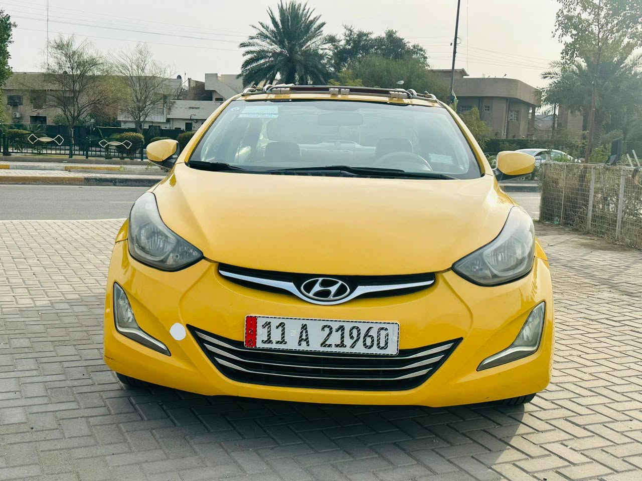 سلام عليكم مرخصه الادمن المحترم النترا موديل ٢٠١٣ رقم بغداد وارد امريكي  
حادثه بنيد مصلح نفسه بدون اي داخل سياره ليبل واحد
داخل لونين 
كير مكينه مكفول 
تخم تاير جديد 
صدر جديد 
مكينه ١٨٠٠ دوش 
كير اي تي 
تدفئه تبريد شغال 
صبغه أولى سياره ممعيود صبغتها 
السعر ١٠٢ وبيها مجال عنواني بغداد البياع مدينه الذرى 
***********
