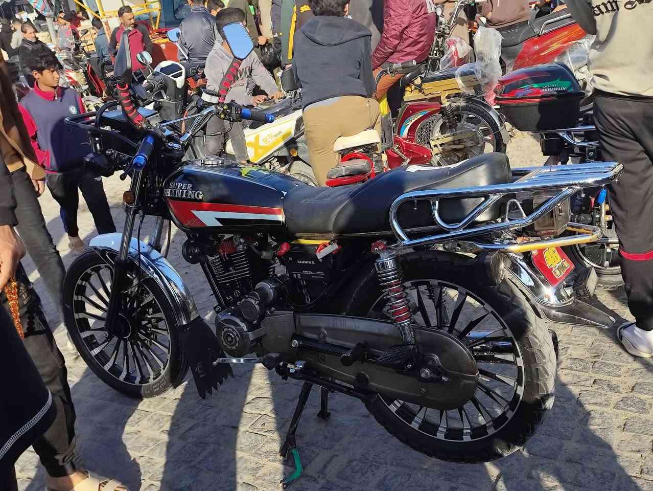 سلام عليكم مرخصت الادمن سوبر شاينك 150ss امكمرك كفاله من كلشي وبعده جديد استخدام قليل السعر 1150وبي مجال واتساب،***********
