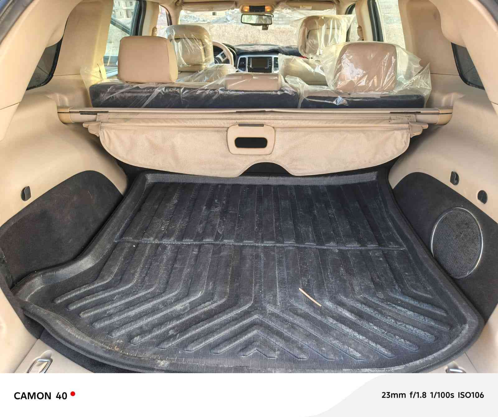 السلام عليكم ورحمة الله وبركاته 
جيب موديل 13 كلين شرط المحرك ولگير محرك 8 
وشرط التحويل وكاله السياره جاهزه من كلشي 
رقم بغداد الجديد 
السعر 165 
***********
