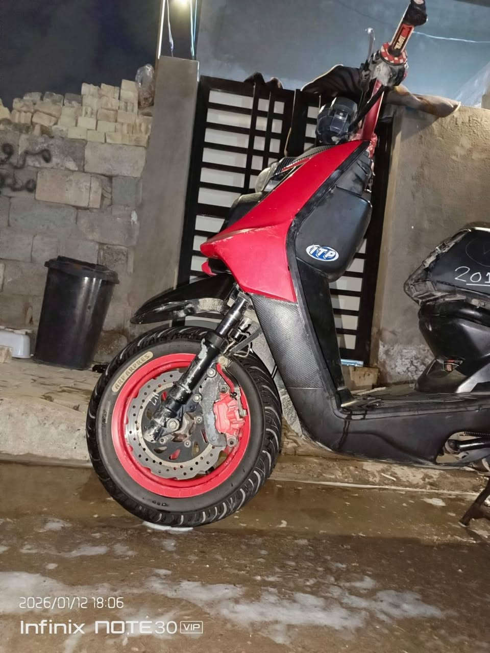 سكنس جبلي دراجه خير من الله بلاديه عليها كلج خلفي رياضي wf كاج امامي dy يدات رياضي كهربائيات كلشي شغال  ستيرن رياضي سستم سماعات دراجه بلاديه *********** للبيع او مراوس gtr مكانها بغداد
