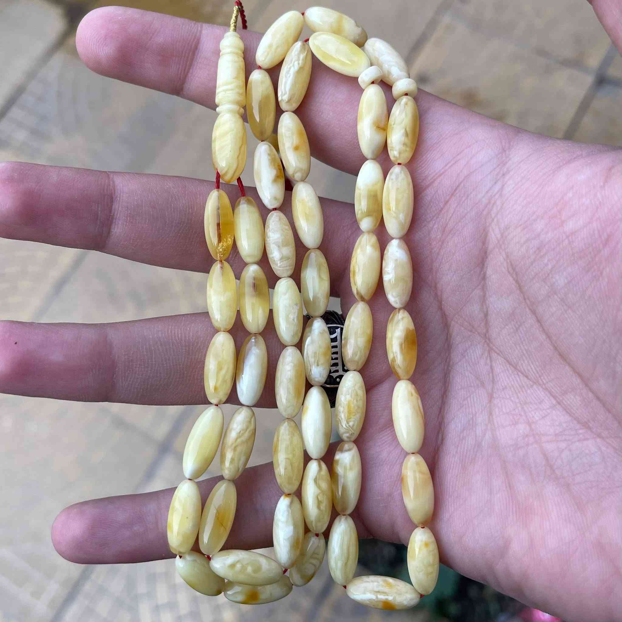 مسباحين كهرب جبس معرق و شجري صنوبري
المسباح الاول : كهرب مدور جبس شجري صاك تربل سوبر شاهد مميز المسباح مفروز فرزة قوية تبارك الله تفاصيله : 

الوزن : ٣٤ غرام
العدد : ٧٥ حبة
القياس : ٩ - ٩،٣ ملم

المسباح الثاني : كهرب صنوبري جبس بعسل شجري بلكامل سوبر بادي يغلف شاهد ستندر مشخط مميز تفاصيل المسباح :

الوزن : ٢٣ غرام
العدد : ٤٧ + ١ حبة
القياس : ١٥،٥ / ٧ ملم 

ضمان مدى الحياة على المسابيح كهرب حر طبيعي غير معالج نهائياً 

للاستفسار التواصل خاص 
يوجد خدمة توصيل لجميع محافظات العراق


**إذا كنت صاحب هذا الإعلان وتريد حذفه لأي سبب، رجاءا أرسل رسالة إلى الدعم الفني**