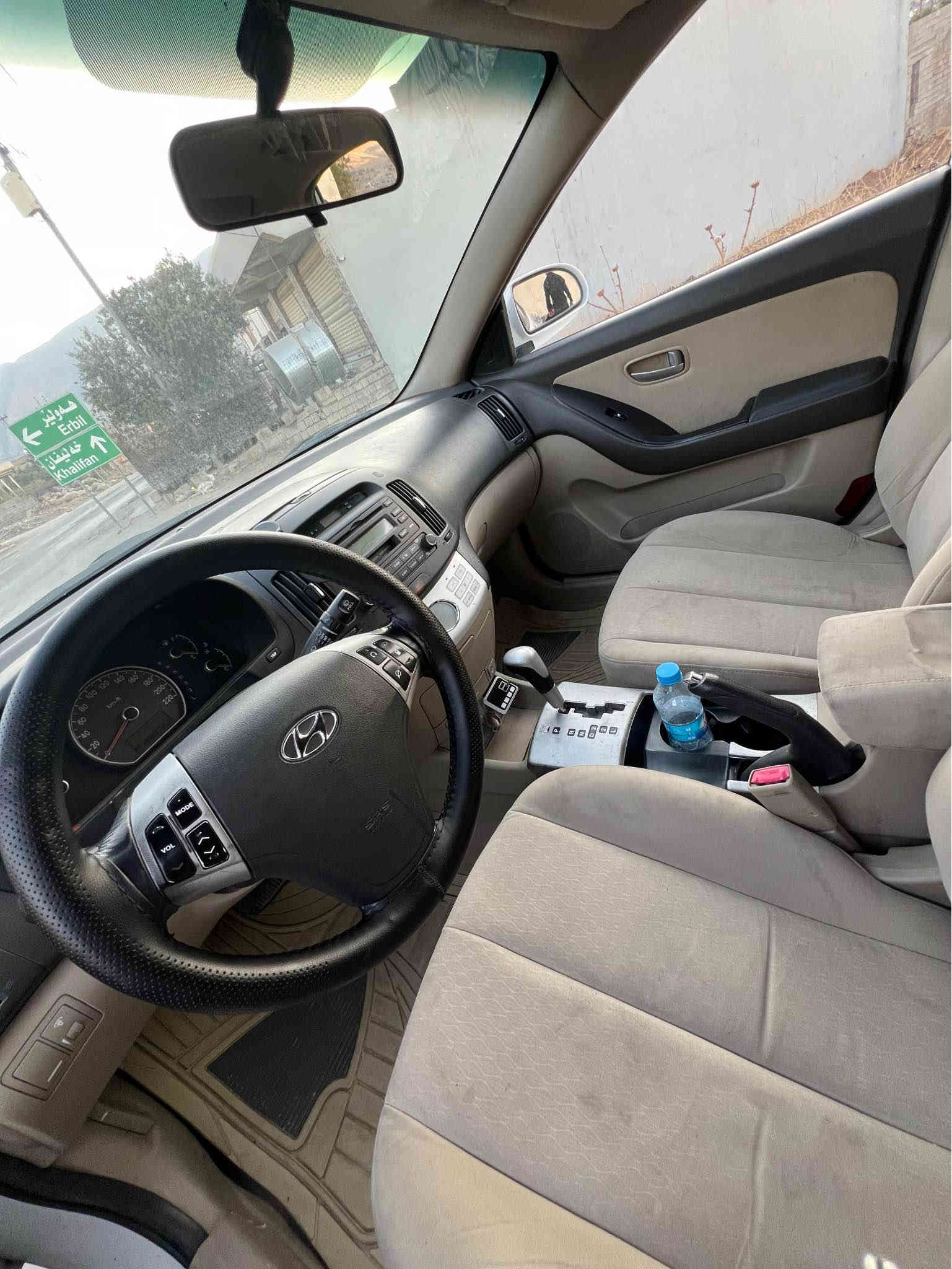 بۆ فرۆشتن یان گورینەوە بشتی بەدلم بیت ئاڤانتی 2007
براوةي دوبةي
سةقفي بوياغي نية
پيش و پشتي كةپسة بيدةعم
گيرو مةكينةو كارةبابتی تەبریت بةشةرت 
نرخ = ٤٨
ناونيشان سۆران
*********** أربيل
