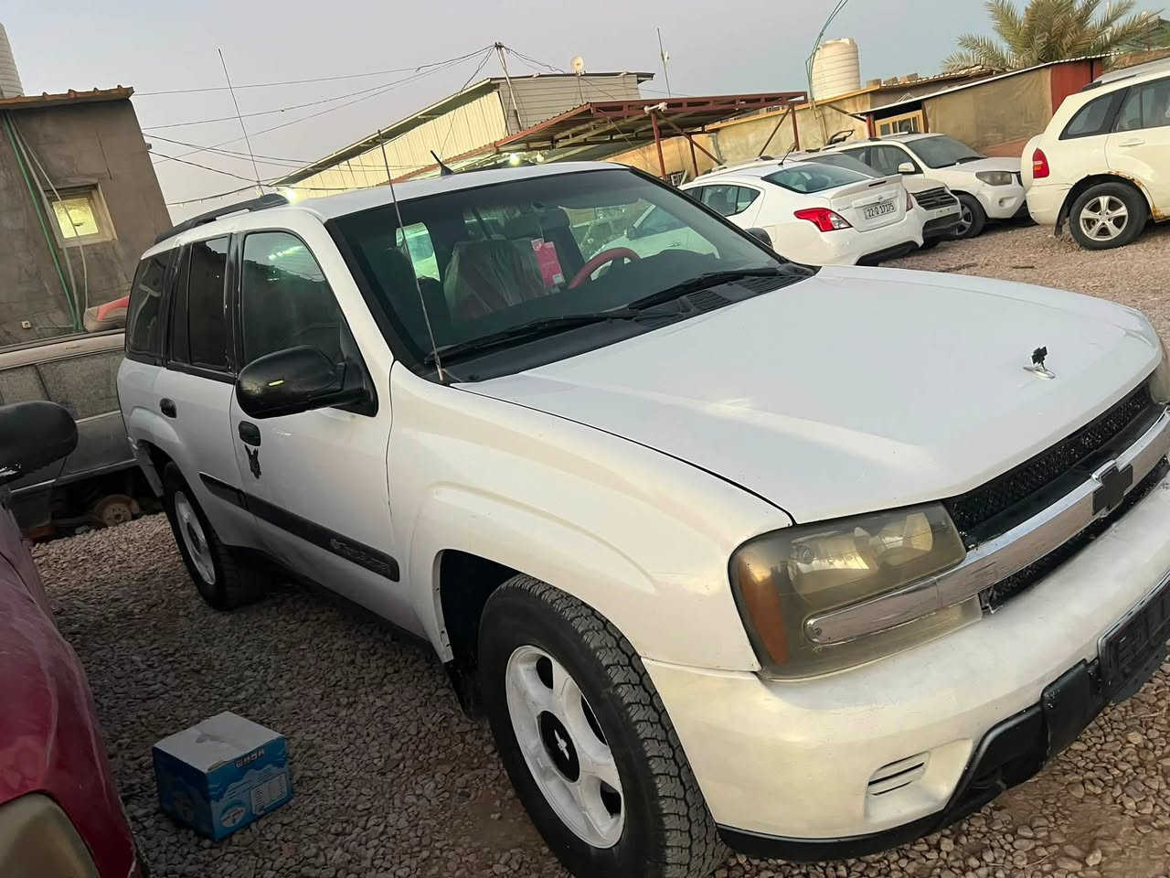 سلام عليكم 
بلايزر 2004 مال مزاد وزارة داخليه تترقم بابل 
قبق اسود كير ومكينه كفاله سياره بدون صبغ فقط باب وره عبري امبدل بقيه كفاله من صبغ 
مكان سياره كربلاء 
سعره ب50 بيه مجال بسيط 
***********
