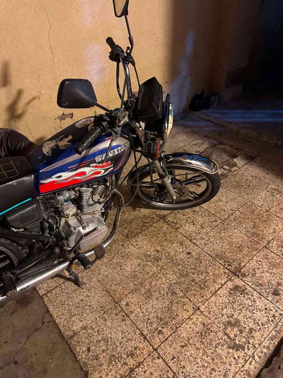 السلام عليكم سيفان موديل 21 محرك بلاد برغي مامفتوح بي شلعة ومعدل كهربائيات شغالة مكاني فلوجة سعر 450
/رقمي واتساب/ ***********

