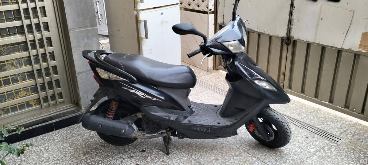 سلام عليكم
ثعلب كابريتر رمبه كفاله عامة 
شرط اذا مكينه مفتوحة ترجع الدراجة كفرات اصلي مختم من طول لطول حت مرايات مختمه كهربائيات كلها شغاله نص نكره بكل وقت مكاني بغداد سعرها 700 قفل***********
