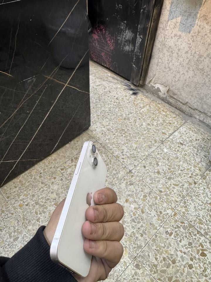 للبيع ايفون ١٣ ذاكرتة١٢٨ بطاريتة٧٧ مامبدل بي شي كلاس مفطور وفيس طافي ب٣٠٠ مكاني بغداد
***********
