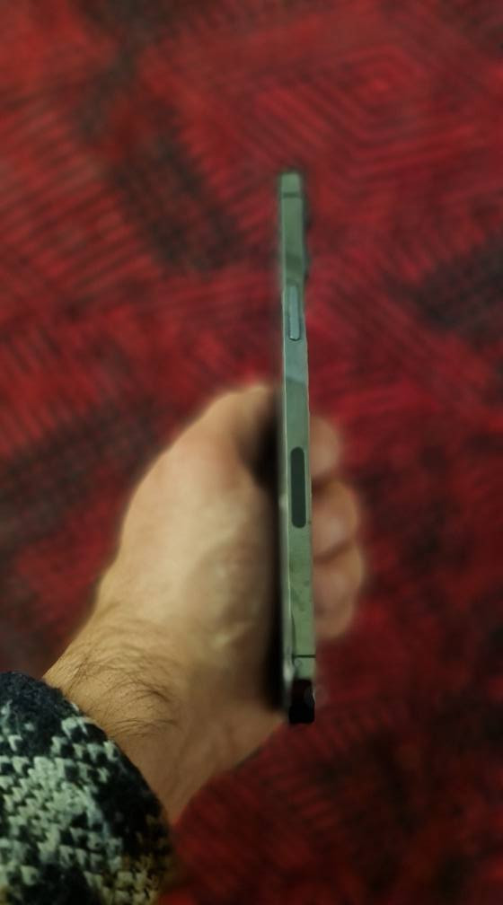 ئایفۆن 12پڕۆ ماکس
نرخ/ 250$ کەمێک مەجال گۆڕینەوە ناکەم.
شاشەو پاتری بیلاد
زاکیرە /١٢٨
١سیم+esim
پاتری 73 بەڵام شەحنی زۆر باشە
پشتەکەی شکاوەو ئەو خاڵە بچوکە لەسەر شاشەکەیەتی هیچ دیار نیە ئەگەر دیقەتی نەیویت ساڵێکە وایەو زیاد ناکات.
شوێن/سلێمانی السليمانية, العراق


**إذا كنت صاحب هذا الإعلان وتريد حذفه لأي سبب، رجاءا أرسل رسالة إلى الدعم الفني**