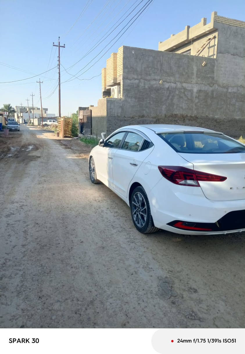 النتره للبيع موديل 2020 خليجي مكفوله عده دعاميه الخلفيه امبدله ابلاديه بدون حادث حته بل السونار متطلع البدله السياره فول بصمه فتحه رقم بغداد بسمي سنويه 2031 مكاني بغداد الدوره هورجب السعر 163 بيه مجال *********** ***********
